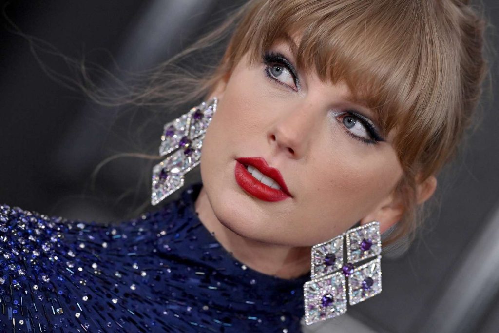 Taylor Swift Weight and Height: All the Details You Need